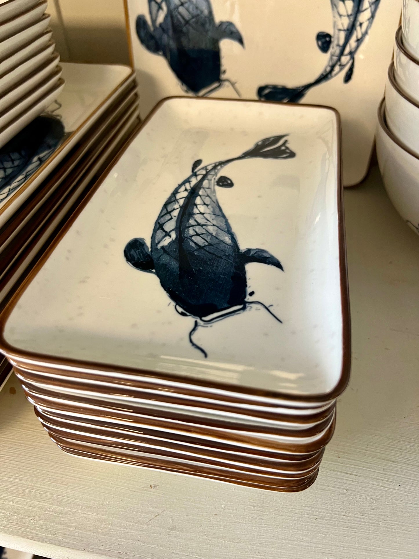 SERVIES | GUSTO | AARDEWERK | KOIKARPERS