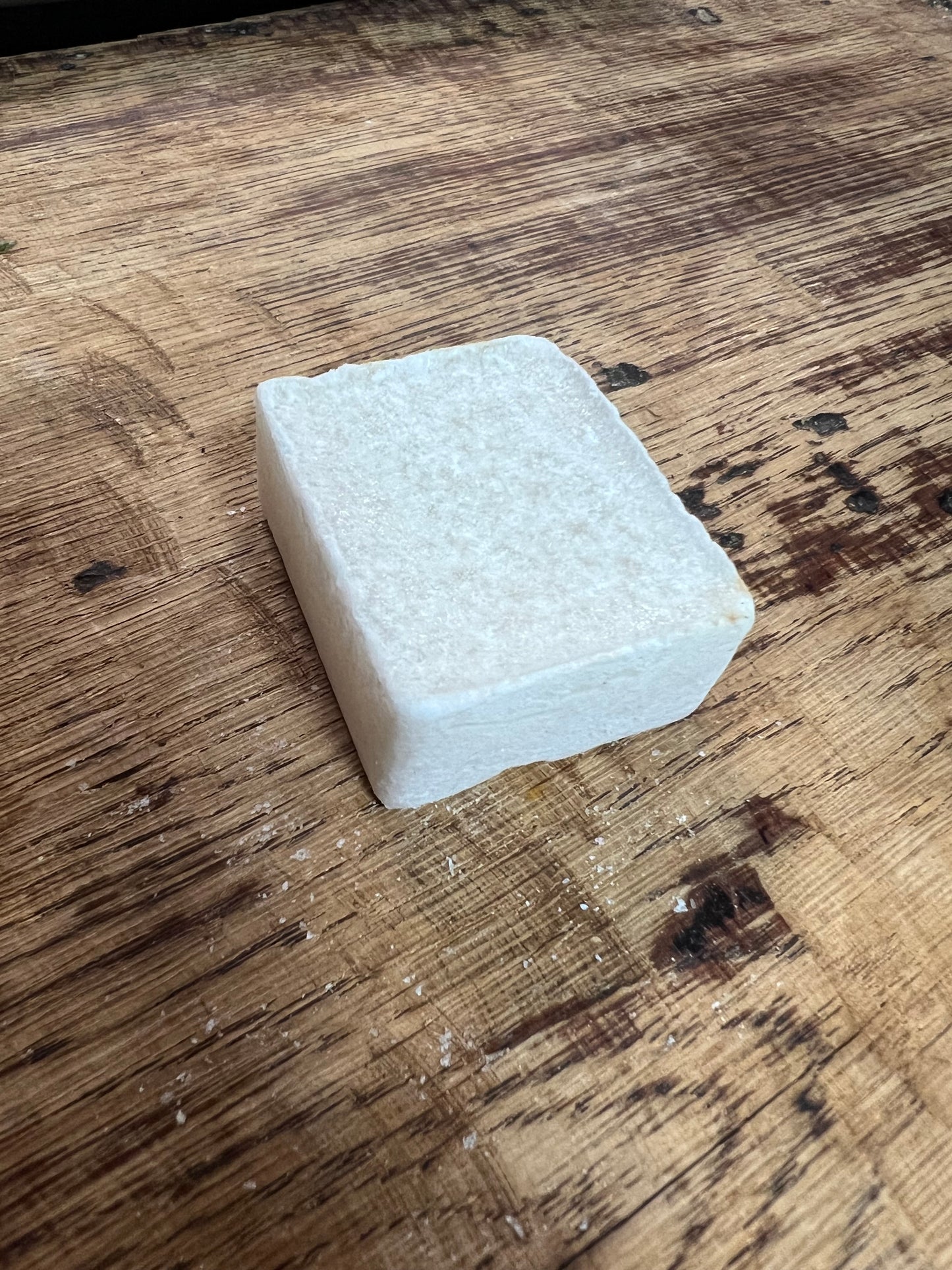 AMBER | BLOKJE | WHITE | MUSK