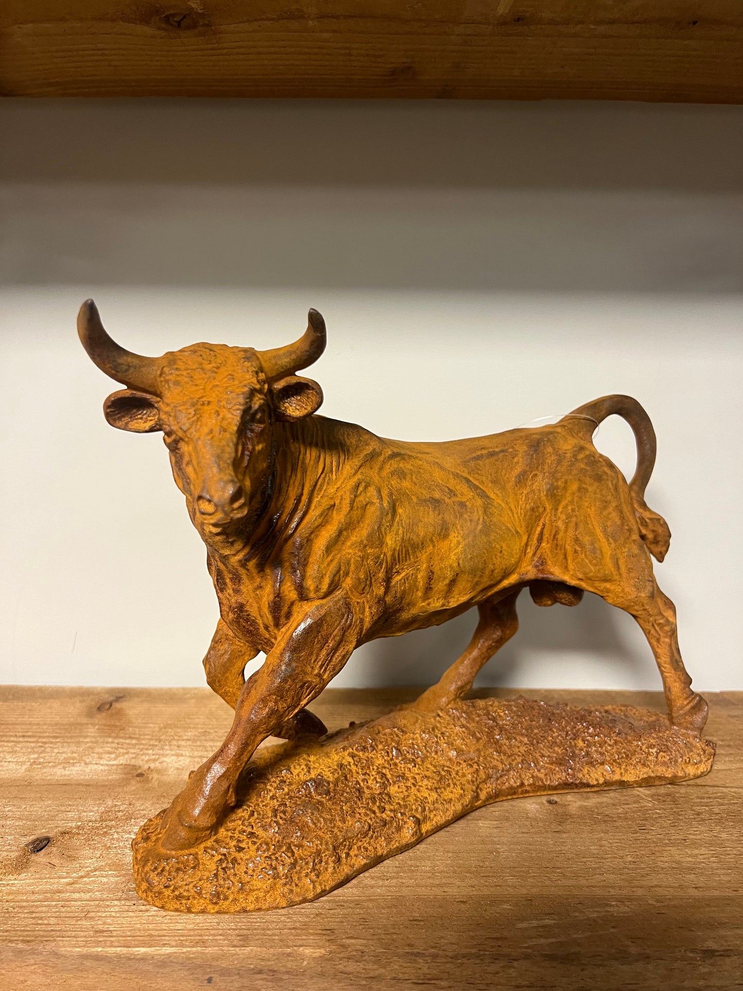 STIER | GIETIJZER | ROEST