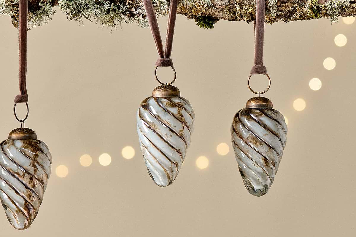 NKUKU | MARMER | GLAS | ORNAMENT