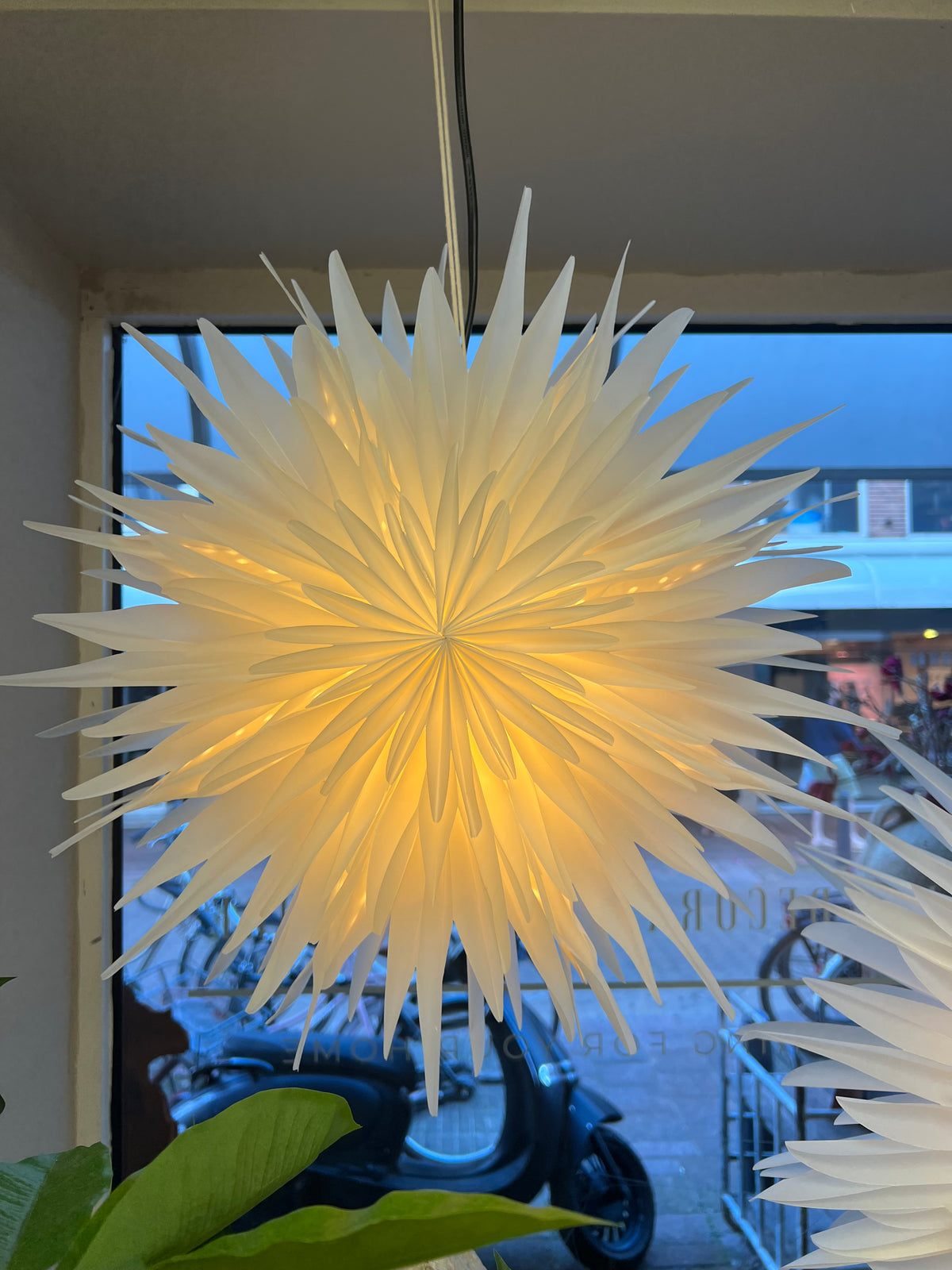 LAMP | BLOEM | WIT | 40 CM | 60 CM