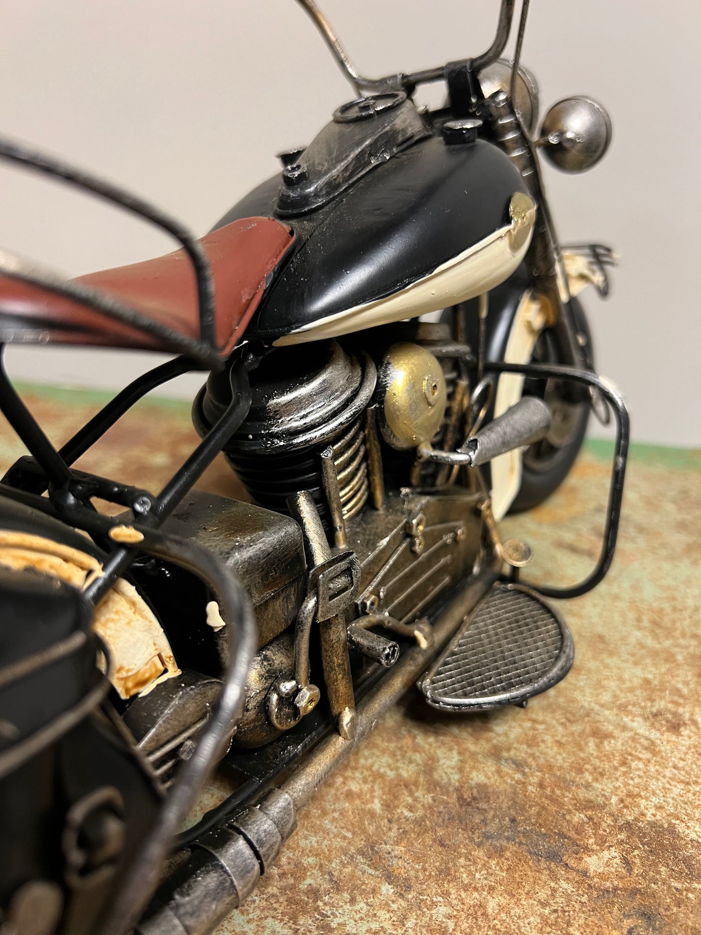 RETRO | MOTORFIETS | ZWART | WIT