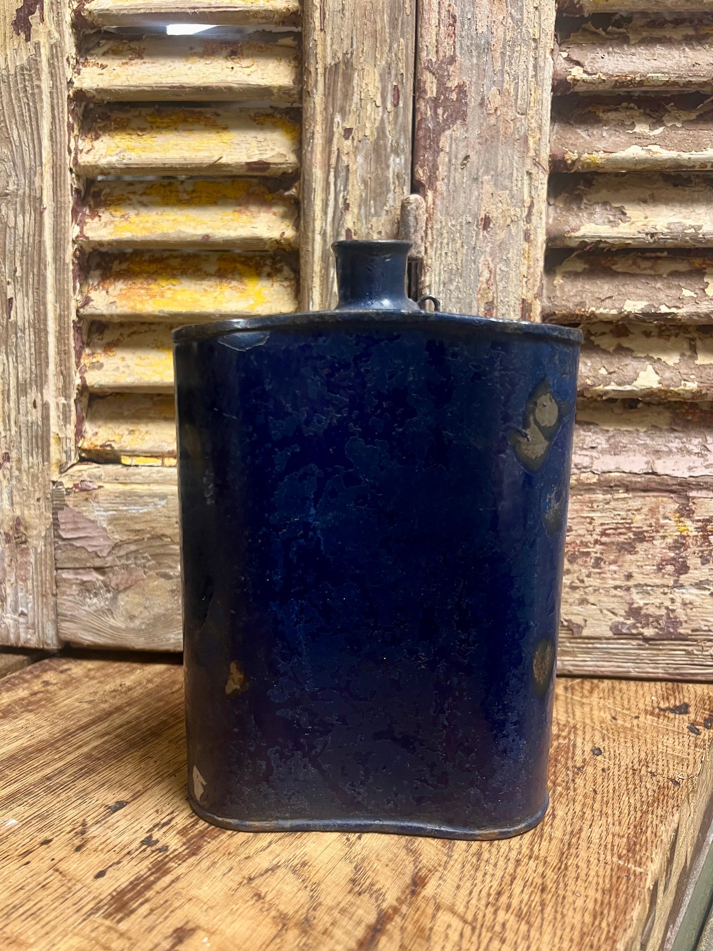 OUDE | BLAUWE | EMAILLE | VELDFLESSEN