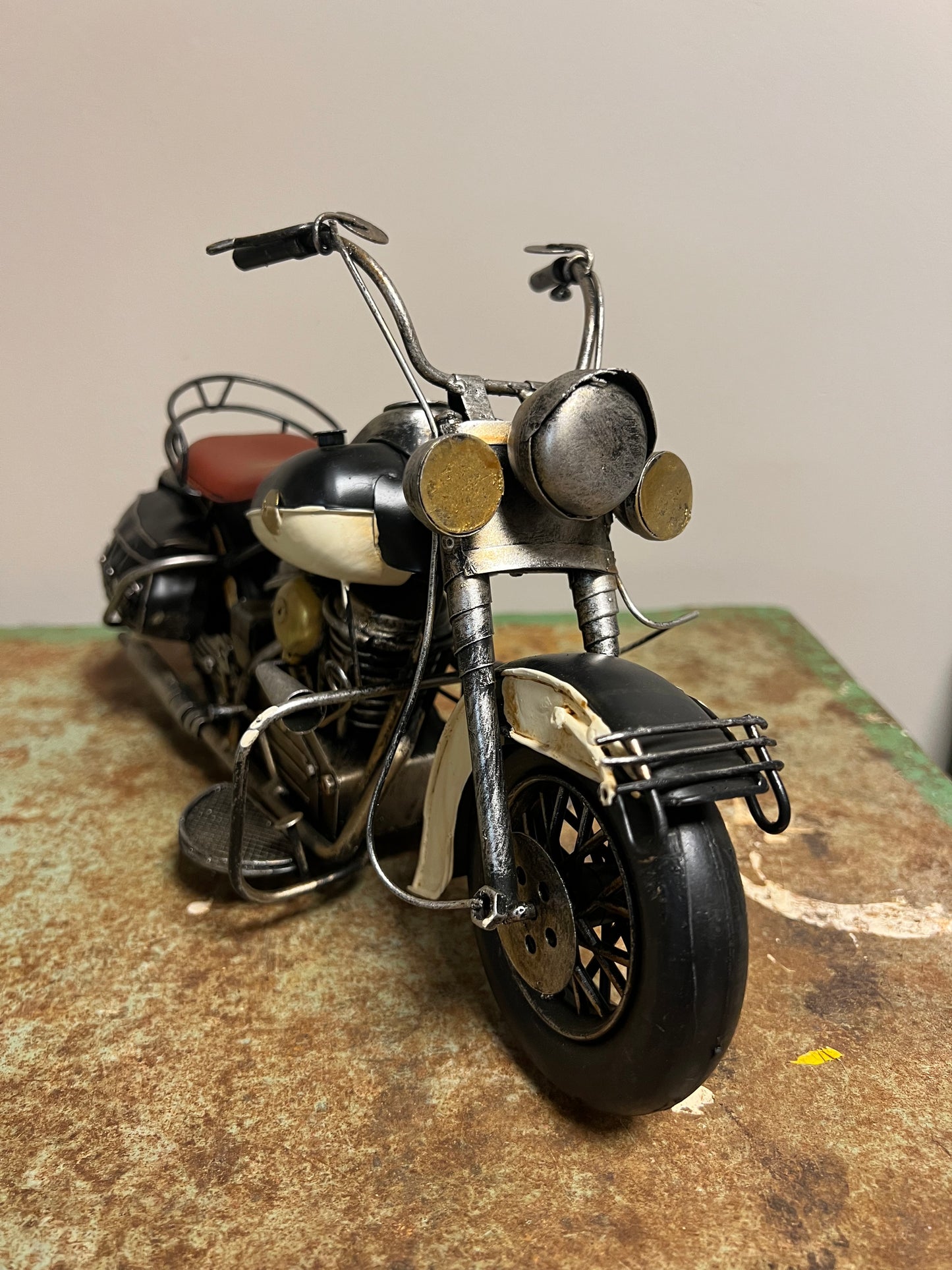 RETRO | MOTORFIETS | ZWART | WIT