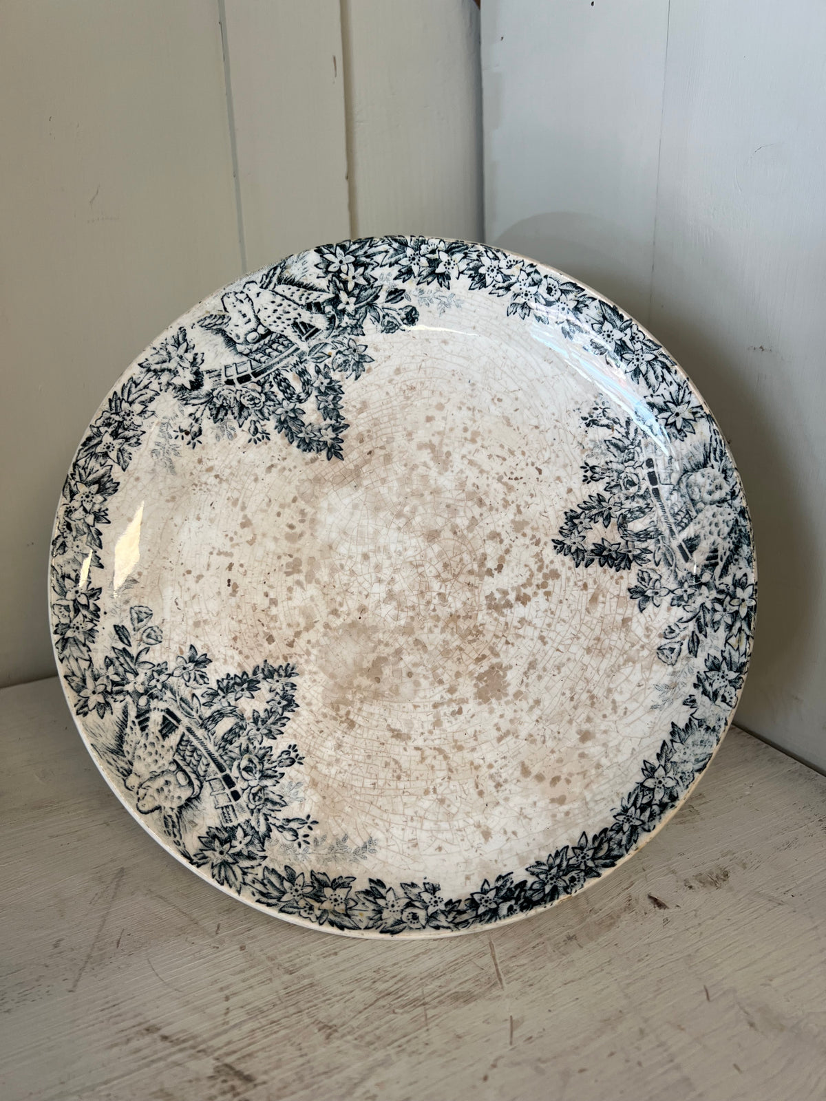 OUDE | FRANSE | SCHAAL | OP | VOET | BROCANTE