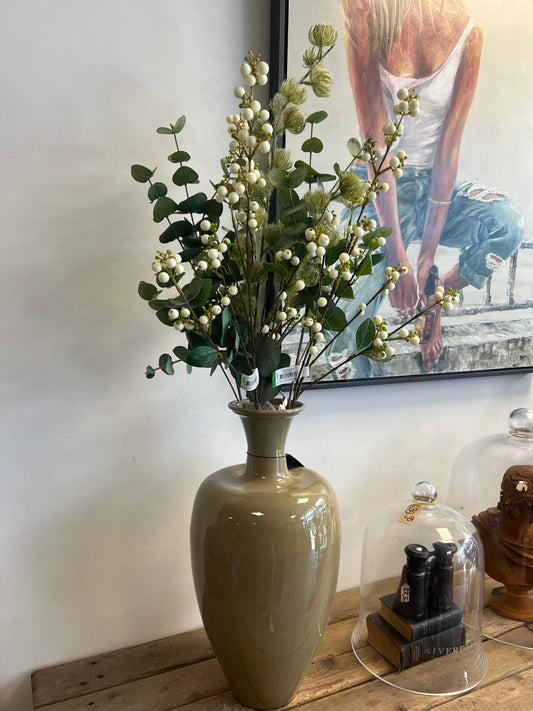 KUNST | BOEKET | MET | WITTE | BESSEN