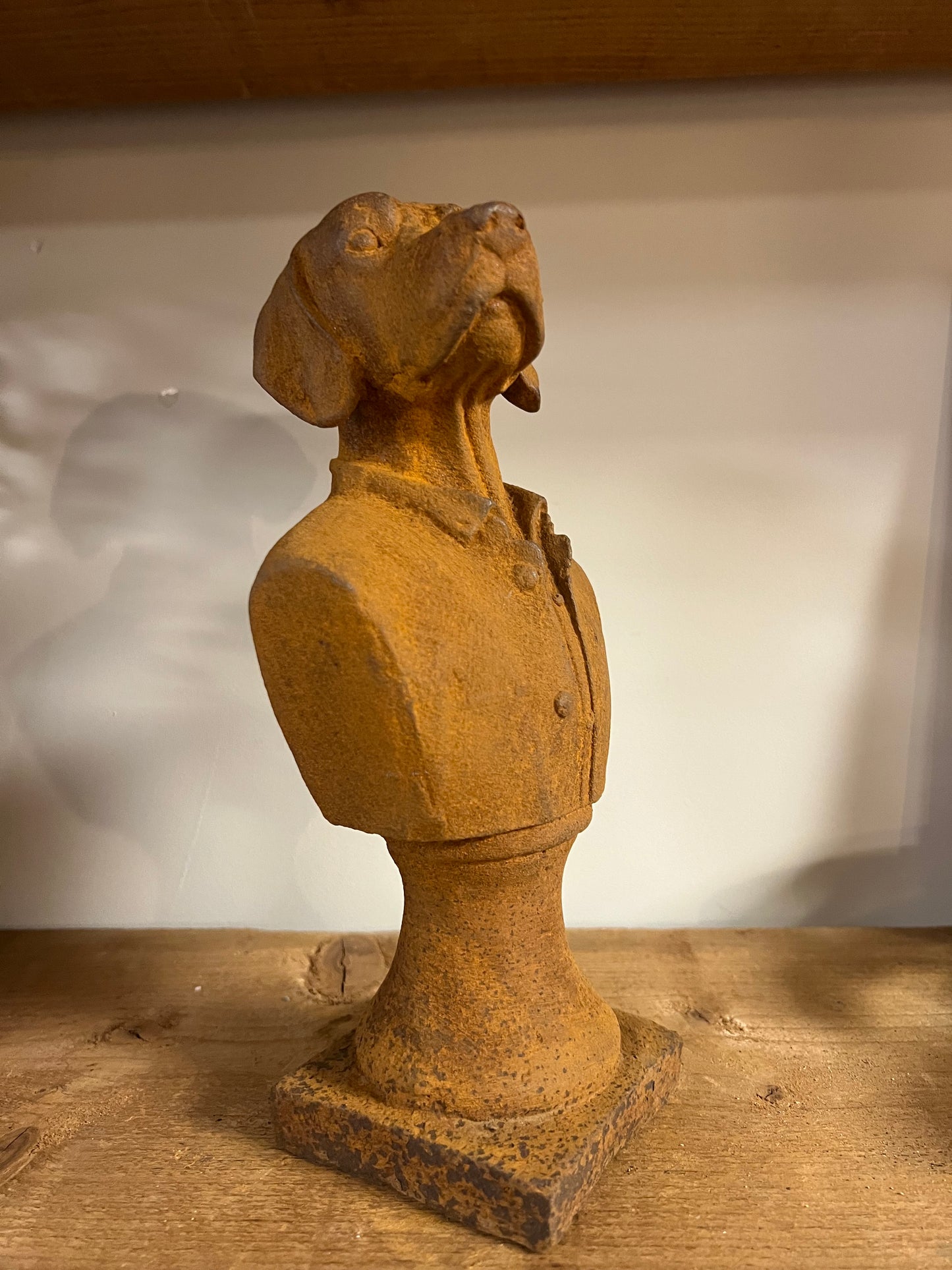 GIETIJZER | BEELD | HOND
