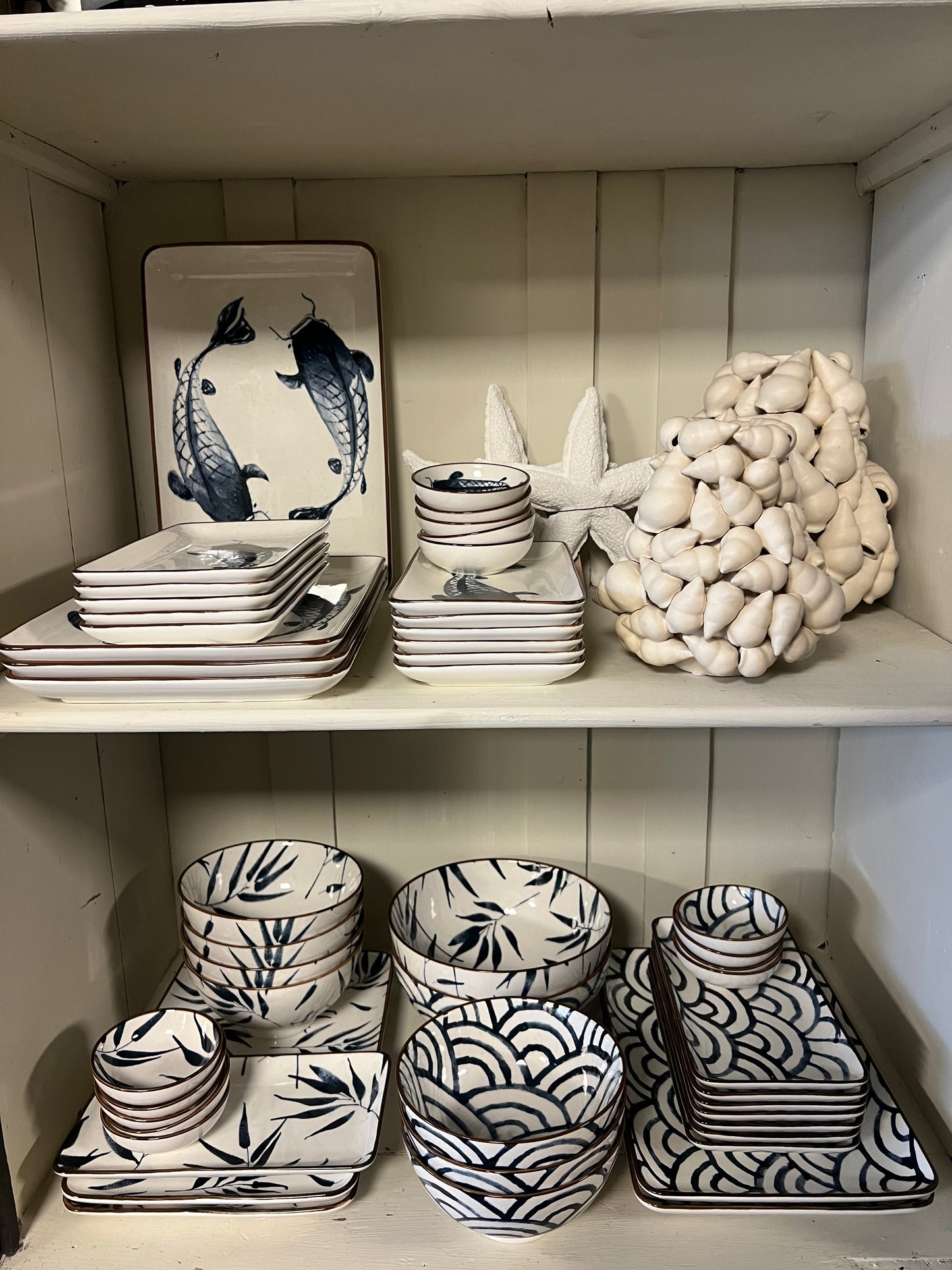 SERVIES | GUSTO | AARDEWERK | REGENBOOG