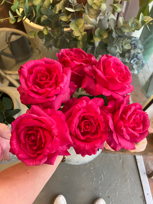 KUNST | REAL | TOUCH | ROOS |DONKER | ROZE