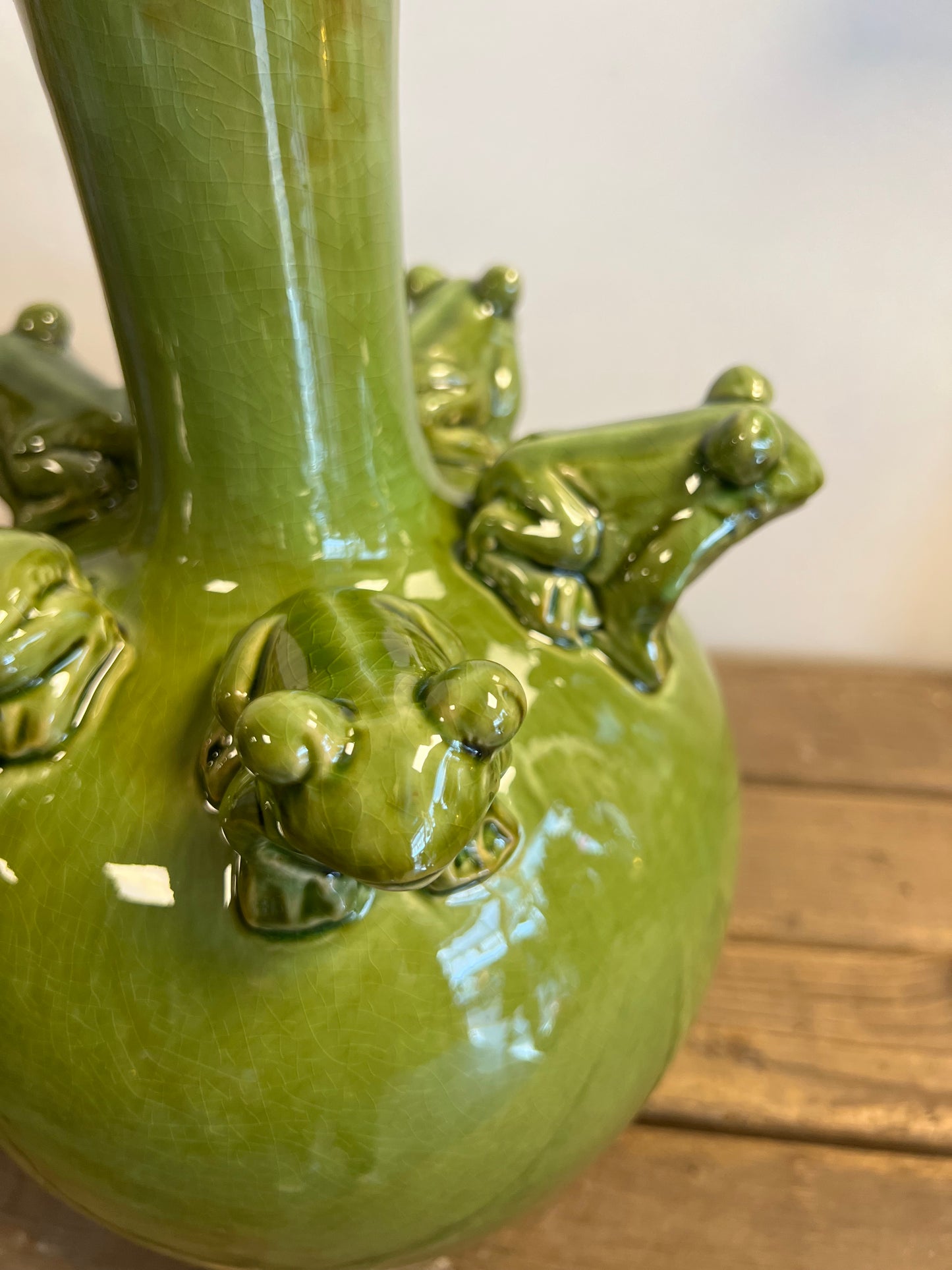 HANDGEMAAKTE | KIKKERVAAS