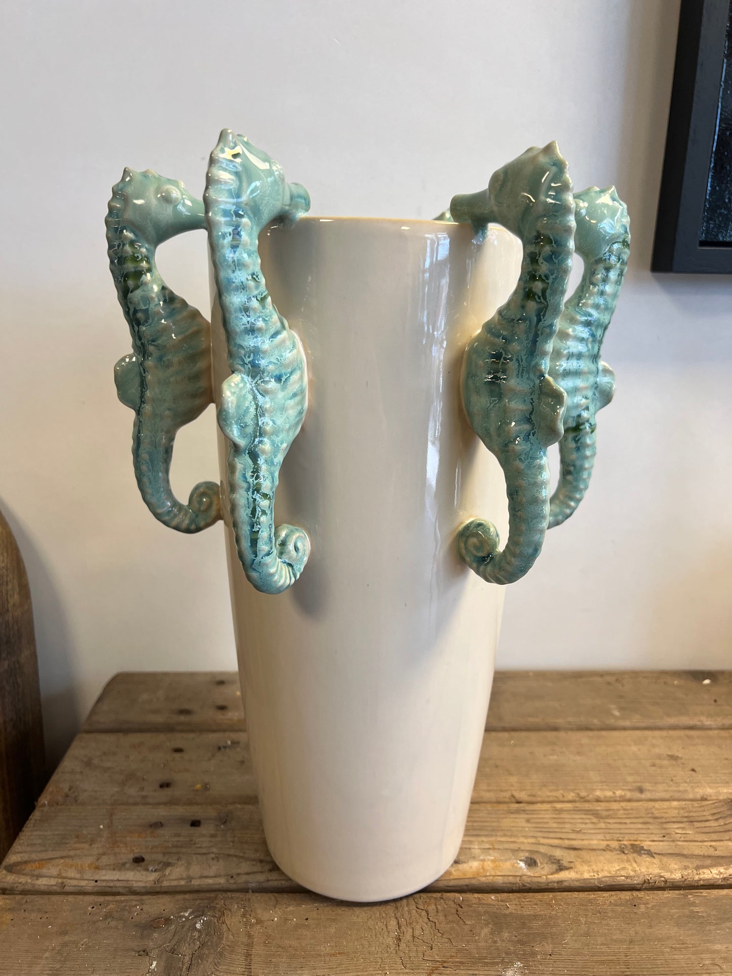 HANDGEMAAKTE | ZEEPAARDEN | VAAS | NORMANDY