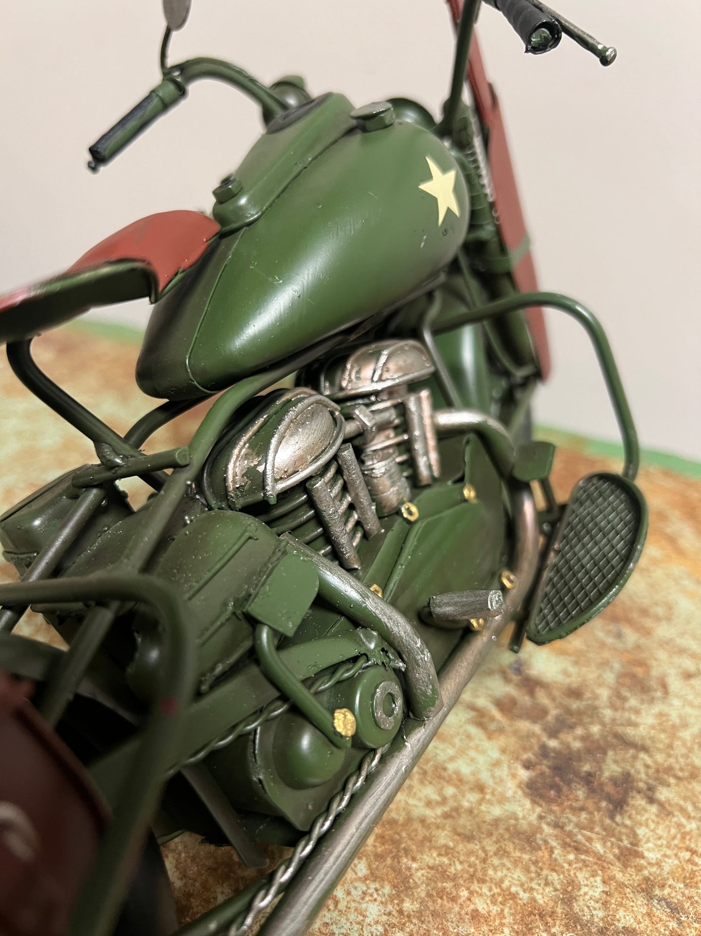 MILITAIRE | MOTORFIETS | GROEN | BRUIN