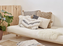 Afbeelding in Gallery-weergave laden, KUSSEN | KATOEN | JUTE
