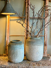 Afbeelding in Gallery-weergave laden, CAI | OLD | BLUE | KERAMIEK | VAAS
