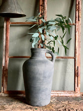 Afbeelding in Gallery-weergave laden, VAAS | KRUIK | GRIJS
